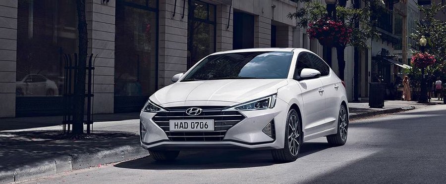Nowy sedan Hyundaia już do kupienia w Polsce. Znamy ceny i
