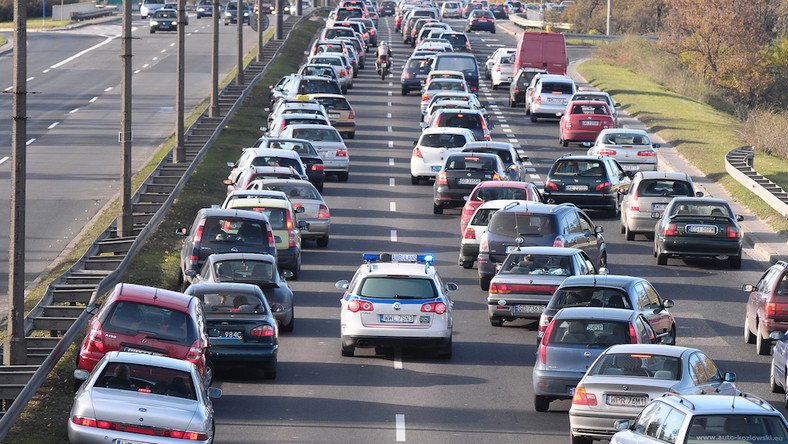 Сенат ухвалив поправку стосовно «коридорів життя» на автошляхах
