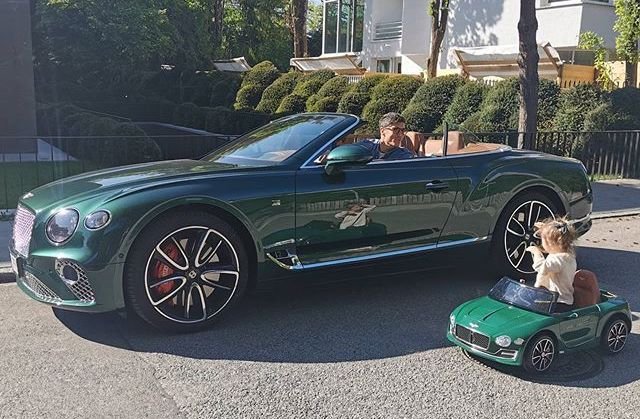 Robert Lewandowski ma nowego Bentleya. Córka chciała takiego samego