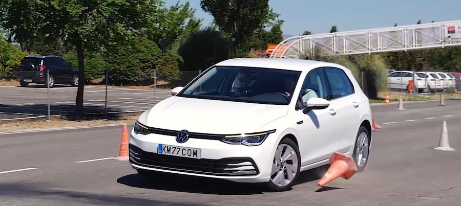Is the New 2020 Volkswagen Golf Unsafe? Moose Test Seems to Suggest So