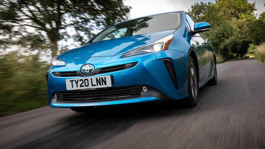 Toyota Prius: hybrid pioneer set to enter fifth generation in 2022