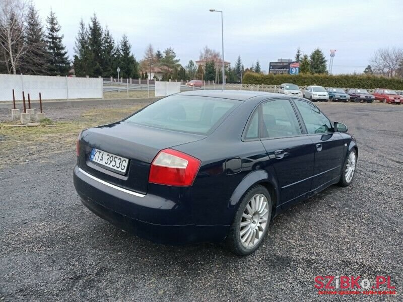 2002 Audi A4 в Тарнув, Польща - 3