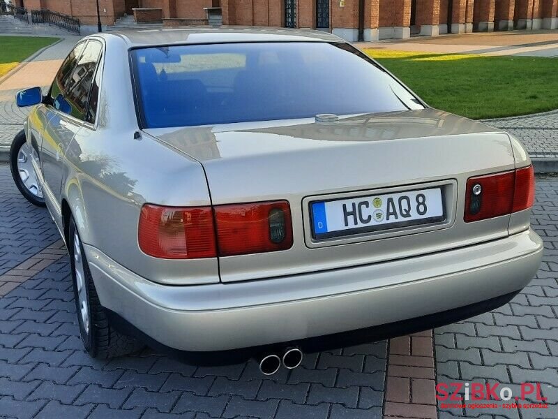 1998 Audi A8 в Koło, Польща - 4